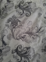 Vestaglia da uomo con cappuccio e stampa Paisley