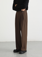 Men's Italian-style wide-leg casual trousers with a relaxed, straight fit.